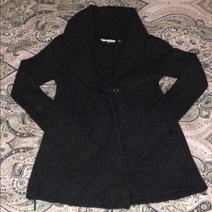 VINCE V-neck Sweater